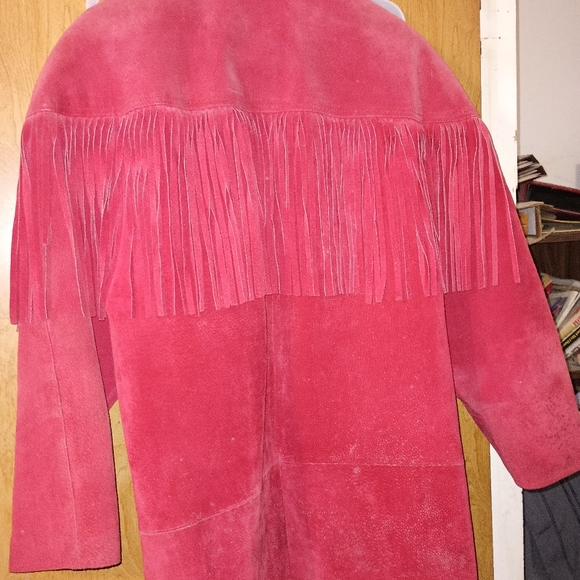 VINTAGE Red fringe jacket with shoulder pads! From the 80s! - Picture 4 of 11